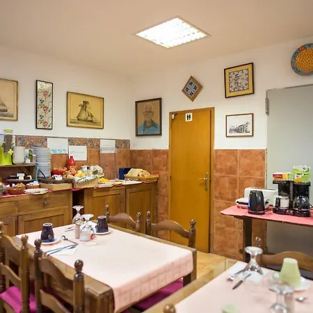 Guest house Ancora 3*